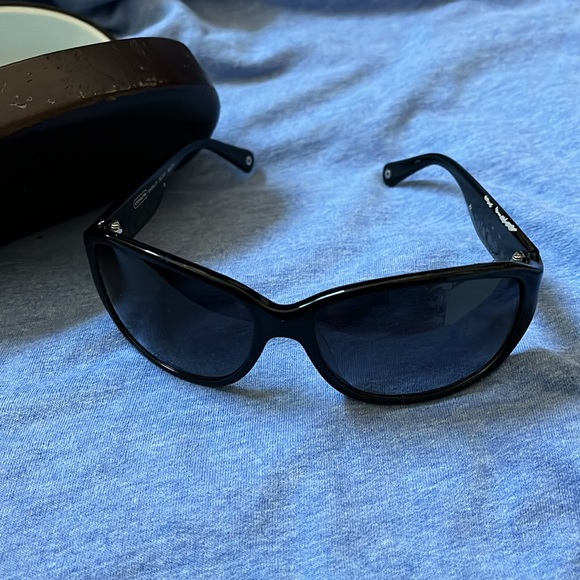 NEW Coach Sunglasses - Picture 2 of 4